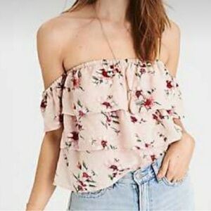 American Eagle Off the Shoulder Posey Floral‎ Tiered Crop Top - XS